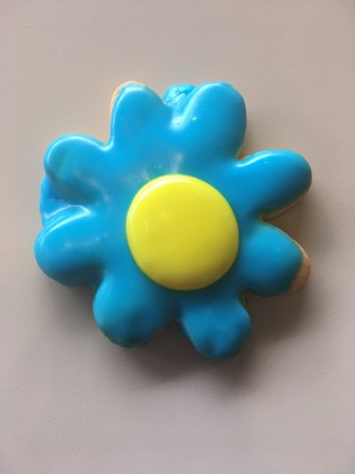 Blue Flower Power Cookie