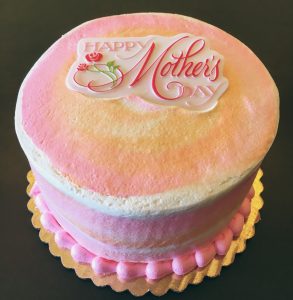 mother’s day centerpiece cake