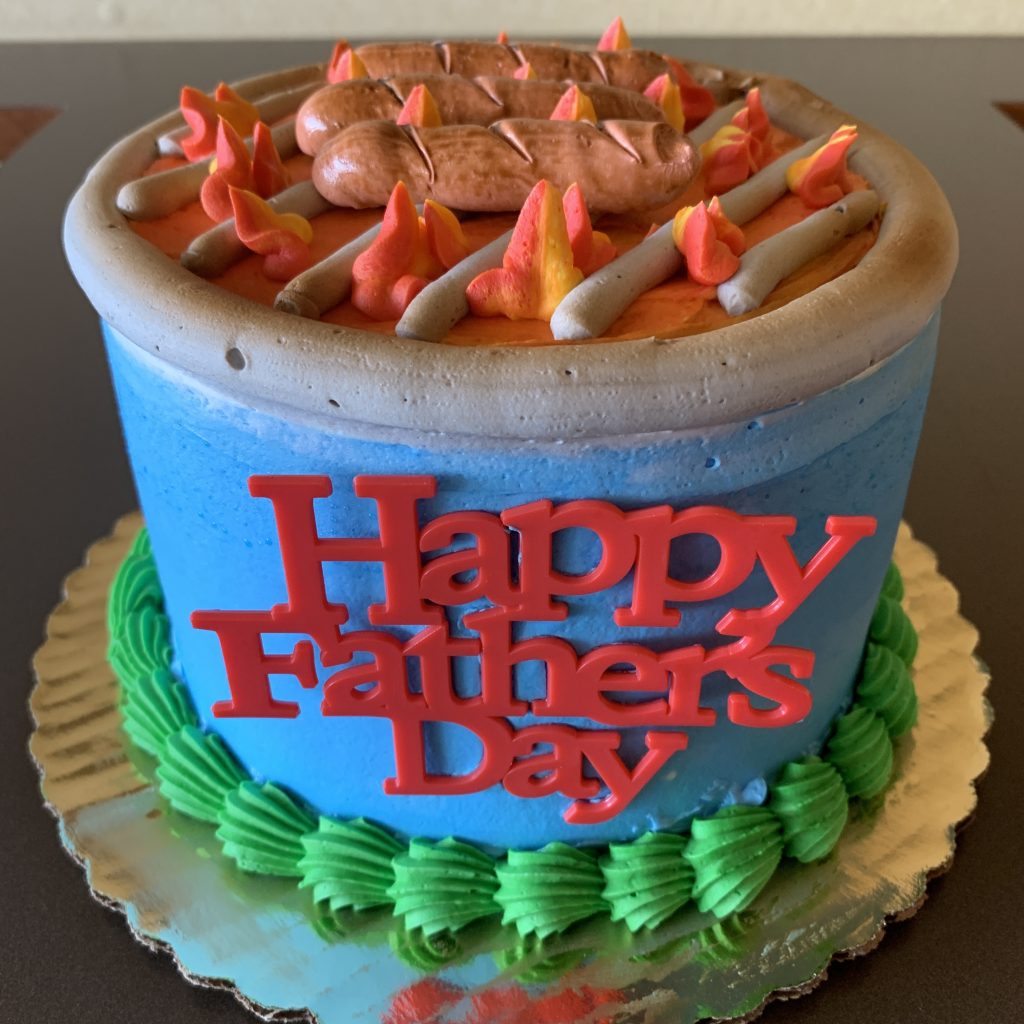 Franks on the Grill Cake Father's Day 2020
