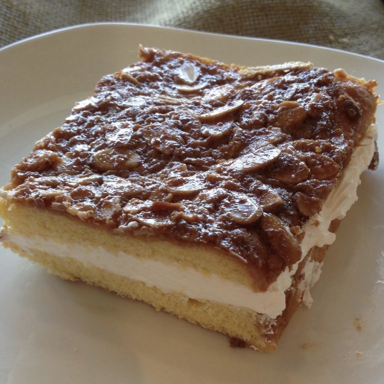 Blitz Torte Square Blitz Torte Square