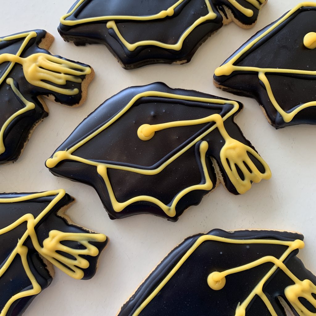 Grad Cap Cookies 2021